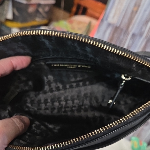 Karl Lagerfeld Elegant Black Crossbody Bag 10x4x7 - Picture 6 of 6